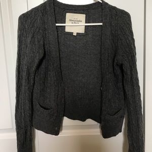 Abercrombie and Fitch short sweater